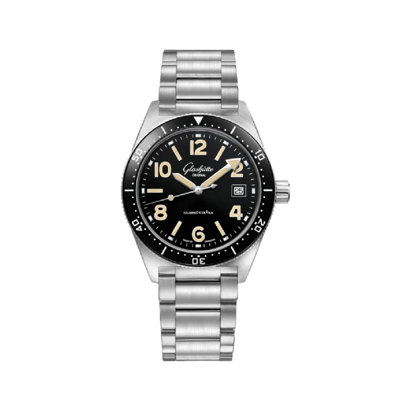 SeaQ Galvanized Black 39.5mm - Stainless Steel on Bracelet