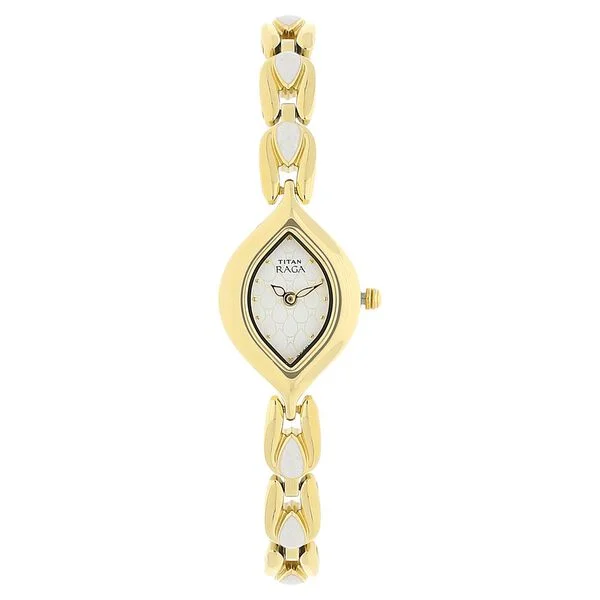 Titan Raga White Dial Women Watch With Metal Strap 2012ym05