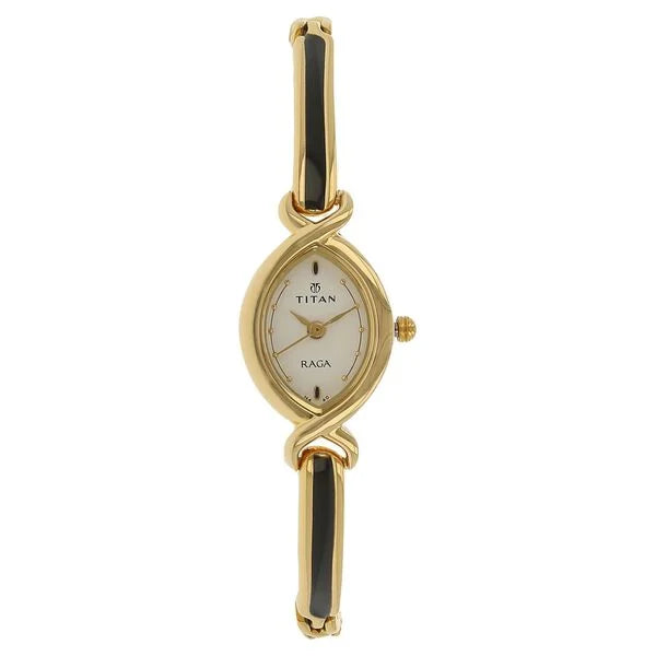 Titan Quartz Analog White Dial Metal Strap Watch for Women 2251ym01